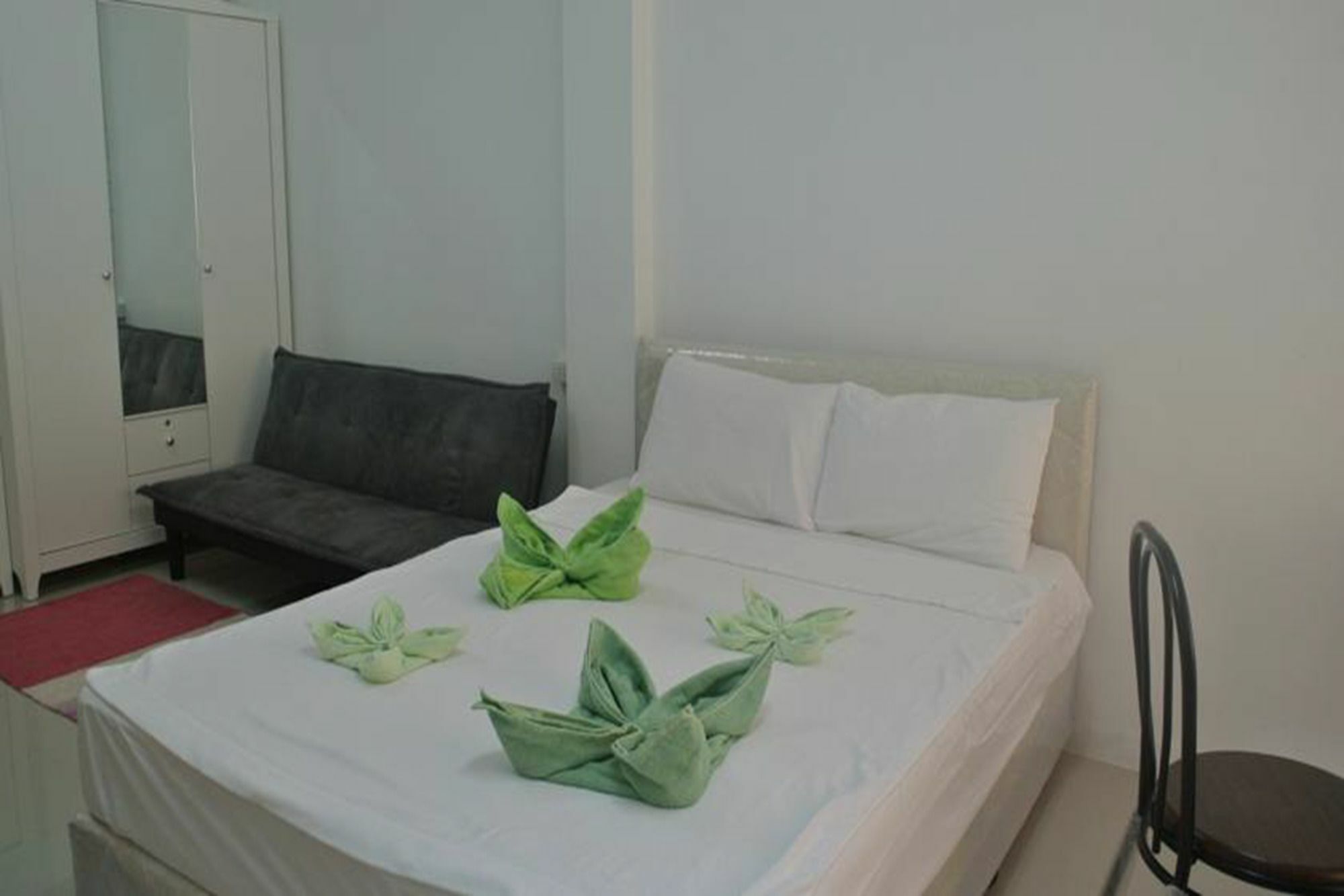 Comfy Studio Hotel Ban Khlong Nang Li Exterior photo